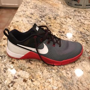 Nike Metcon 1 men’s shoes. Size 9.5